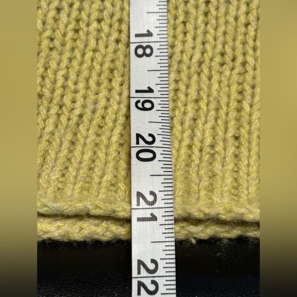 Eileen Fisher Wool Blend Light Green V-Neck Sweater. - Picture 11 of 11